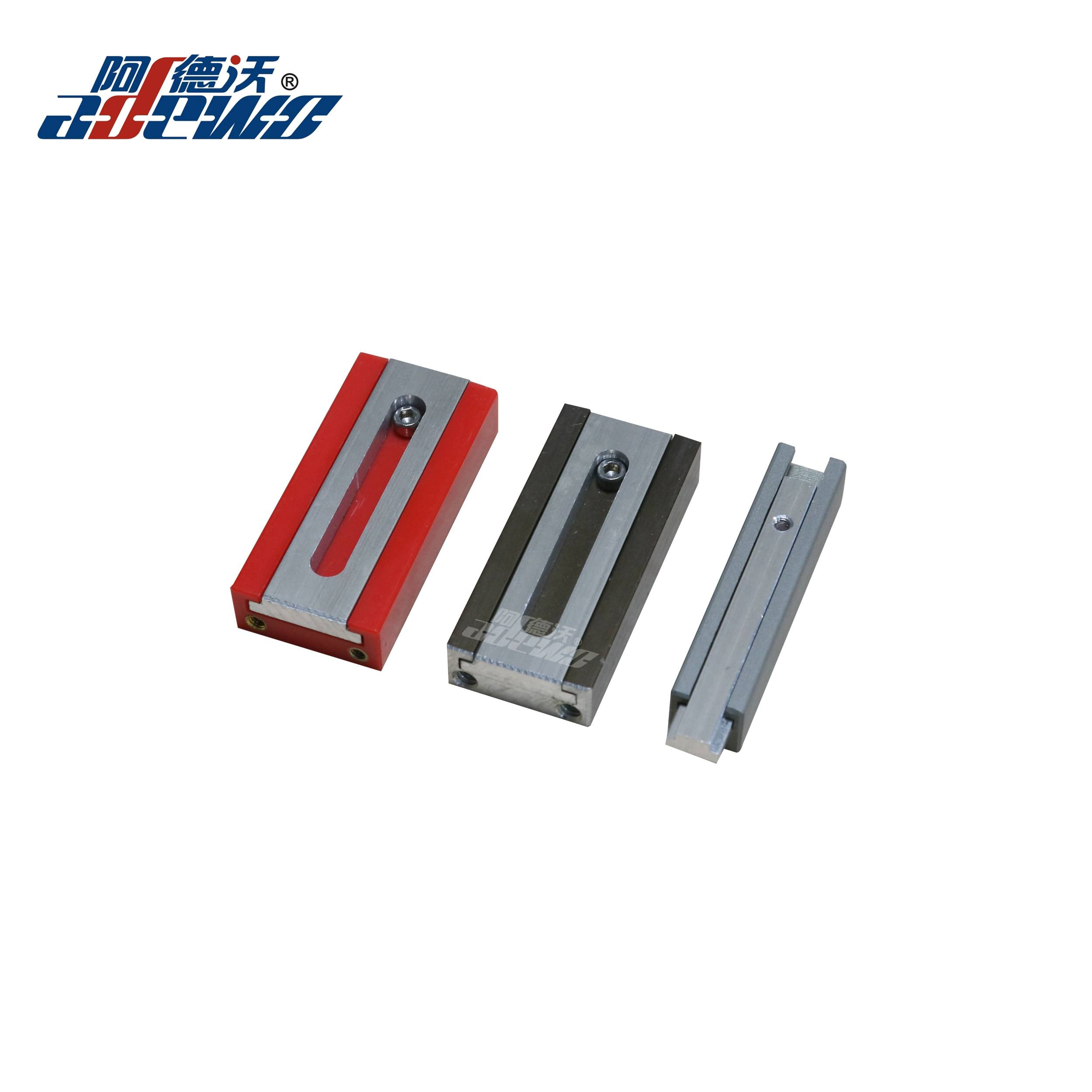 O que torna os acessórios de decapagem essenciais para um trabalho de corte e vinco mais rápido e limpo?